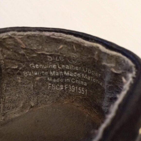 DAMAGED SHOES Lot of 4 pair with cracks Women's size 6 - 8 Leather Suede Loafers - Picture 5 of 8